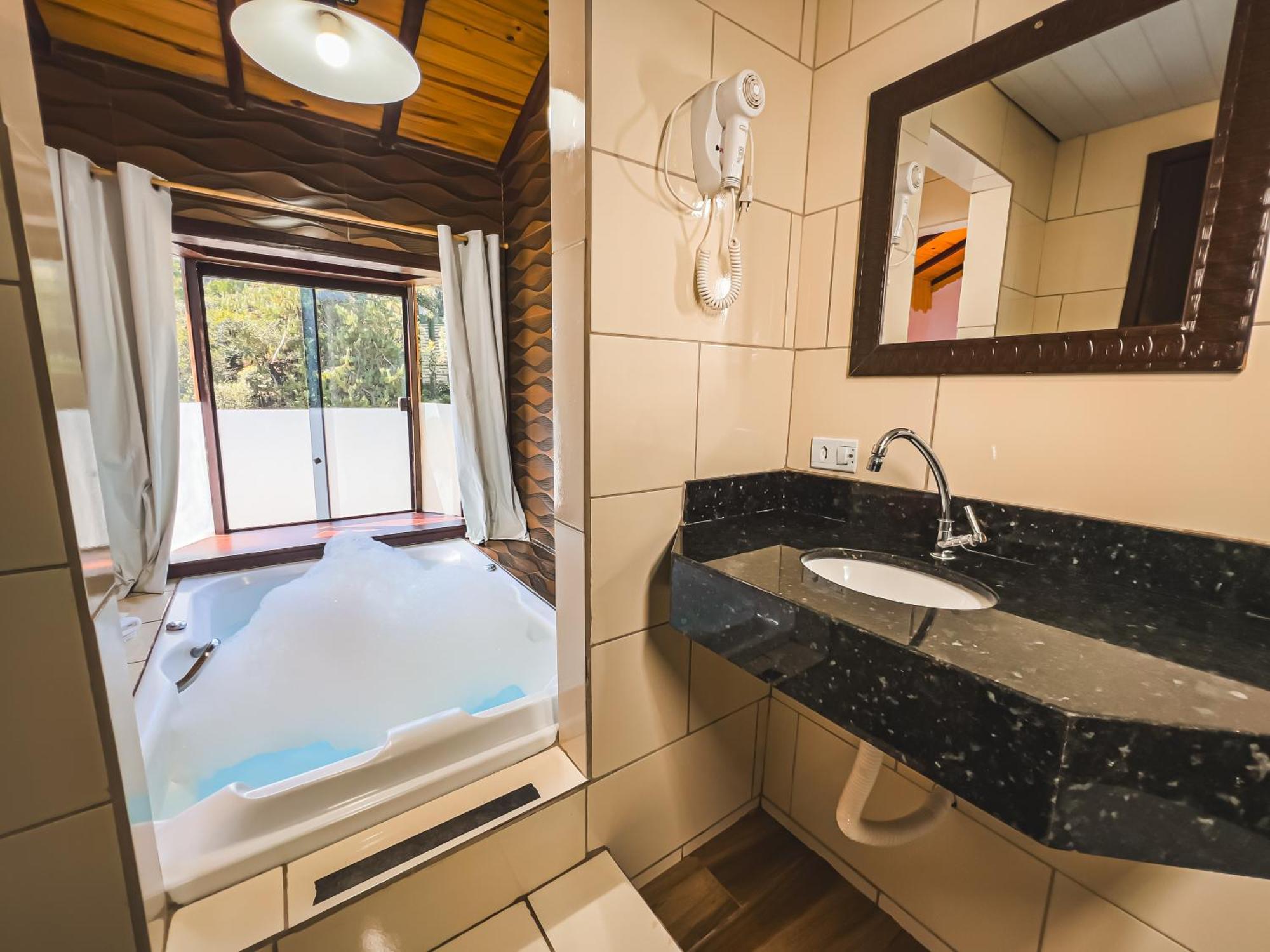Galinha Da Roca Guest house